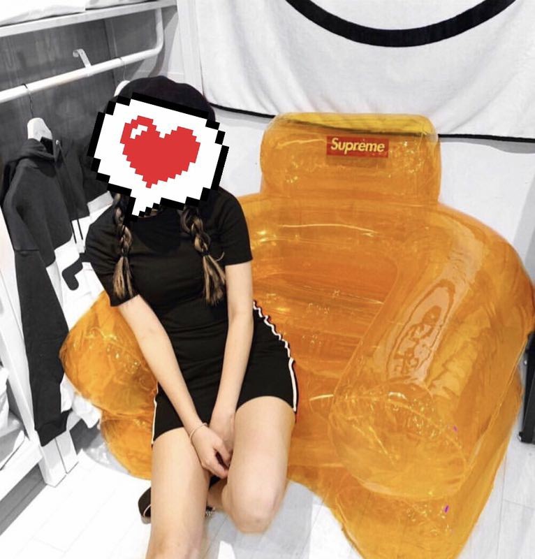 Supreme Lettering Sofa Chair Transparent Inflatable Couch