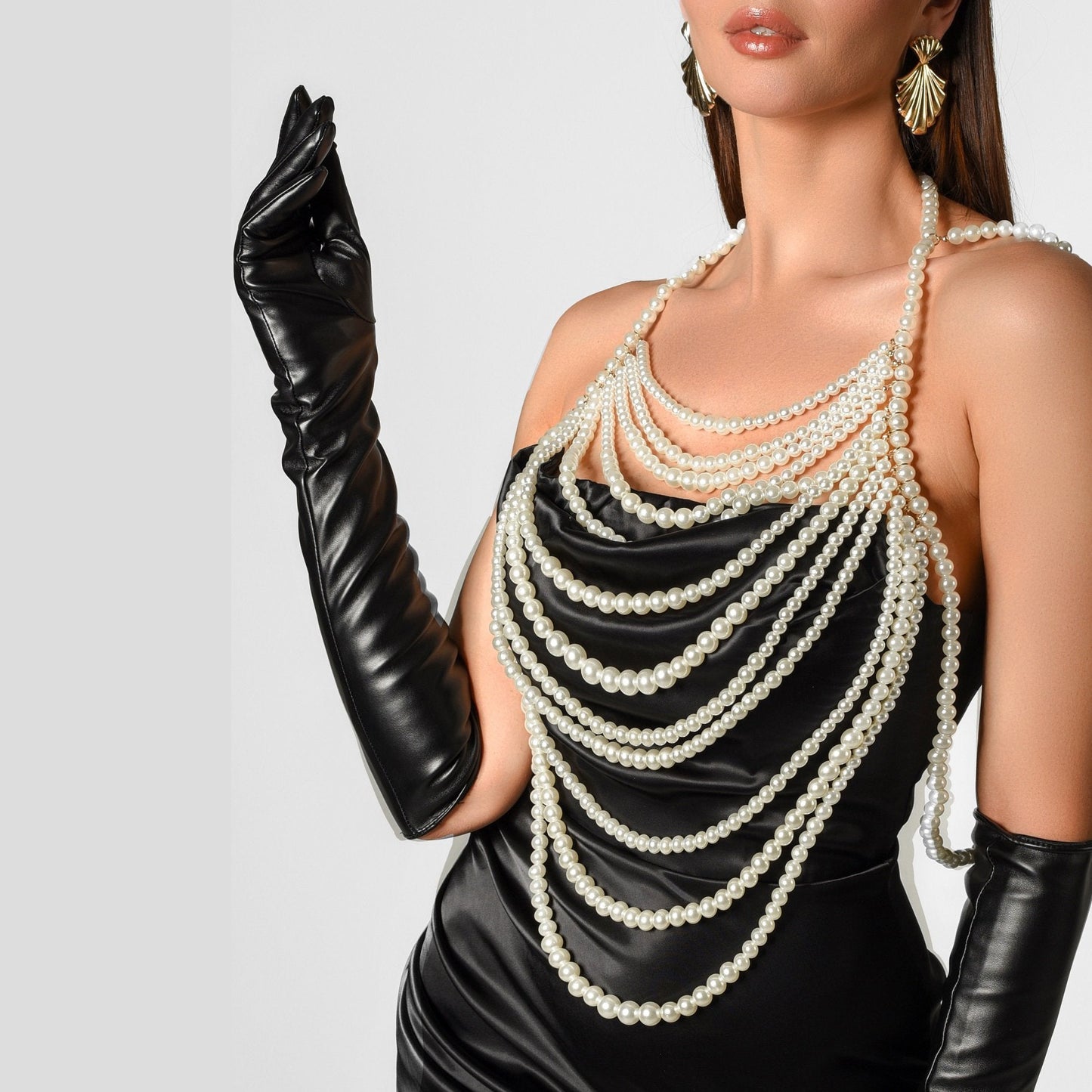 Hand-Woven Retro Multi-Layer Imitation Pearl Body Chains