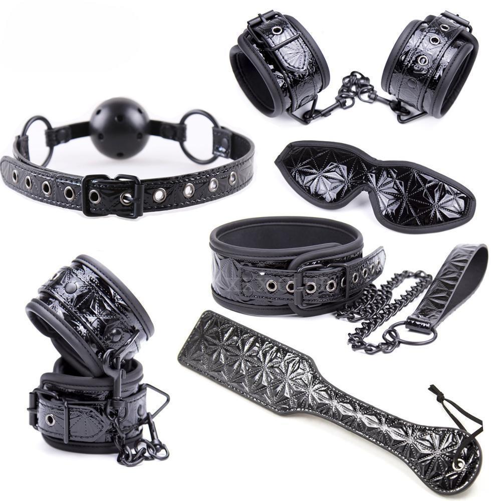 Bondage Leather Handcuff Set For Women