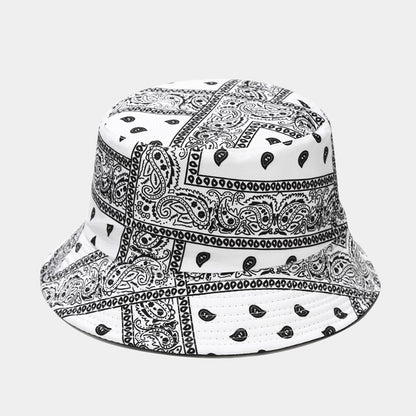 Chapeaux bobs à imprimé bandana en plusieurs couleurs